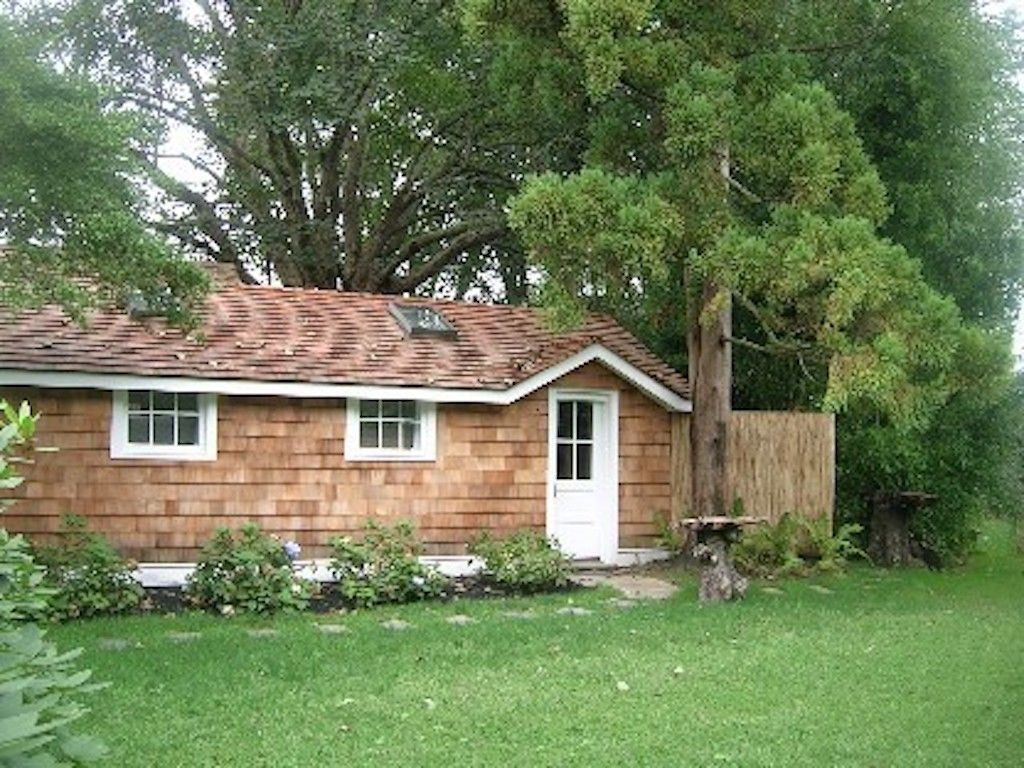  Accessory Structure - Converted Garage to Studio 