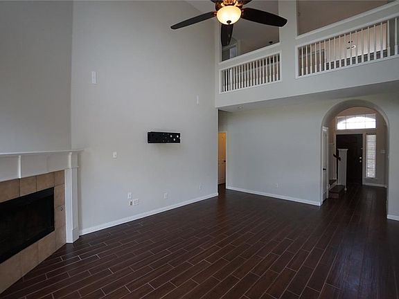 5th image of 5120 Stonecrest Dr