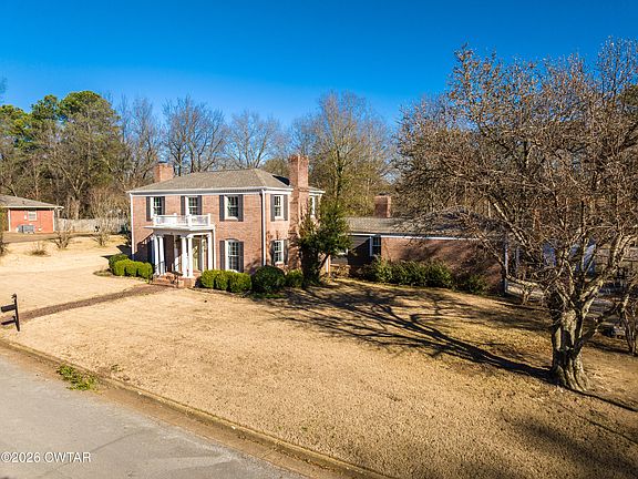 5th image of 126 Rooks Dr