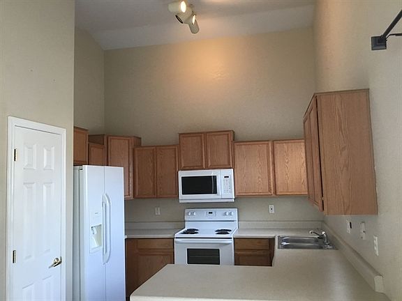 5th image of 5616 W Ellis Dr