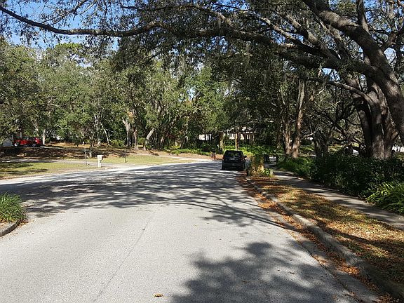 5th image of 205 Smokerise Blvd