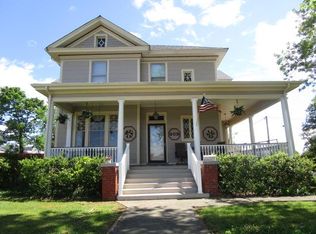 909 Bedford Ave, Altavista, VA 24517