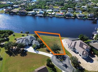 4361 Point Ct #19, Pt Charlotte, FL 33948