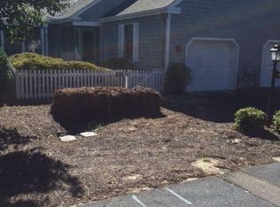 1202 Mount Washington Cir, Pinehurst, NC 28374