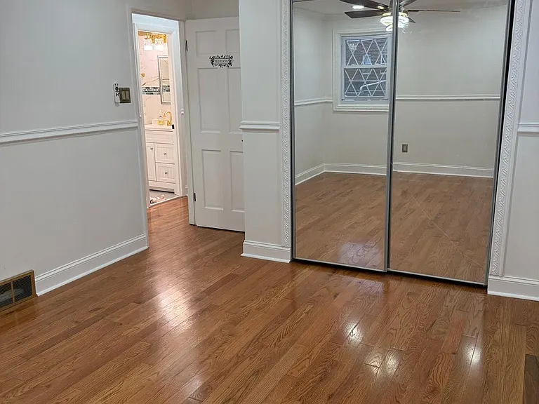 3658 Genesee Dr — Photo 36