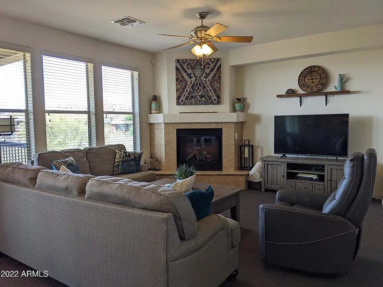 10260 E White Feather Ln #2017 — Photo 9