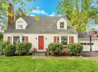 67 Summit Rd, Riverside, CT 06878