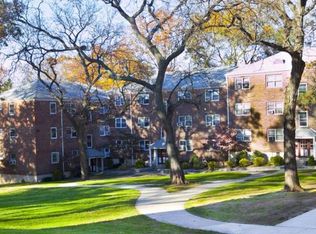 1496 W Terrace Cir APT 6, Teaneck, NJ 07666