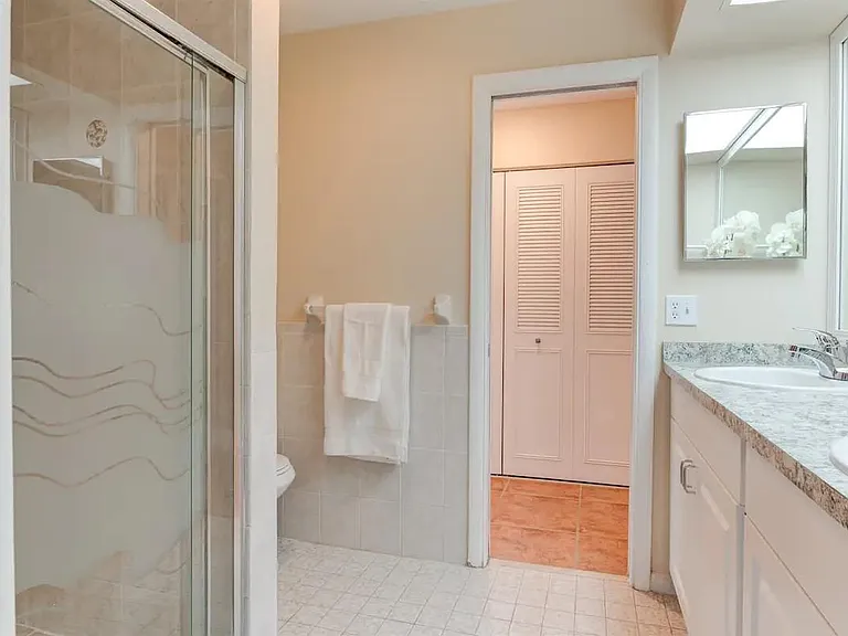 774 NW Floresta Dr — Photo 20