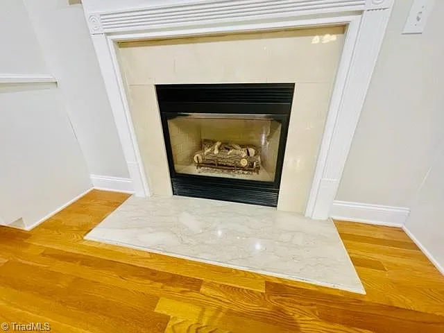 104 Castleton Pl — Photo 11
