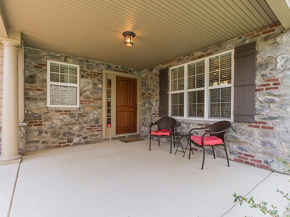 2nd image of 106 Dominic Dr
