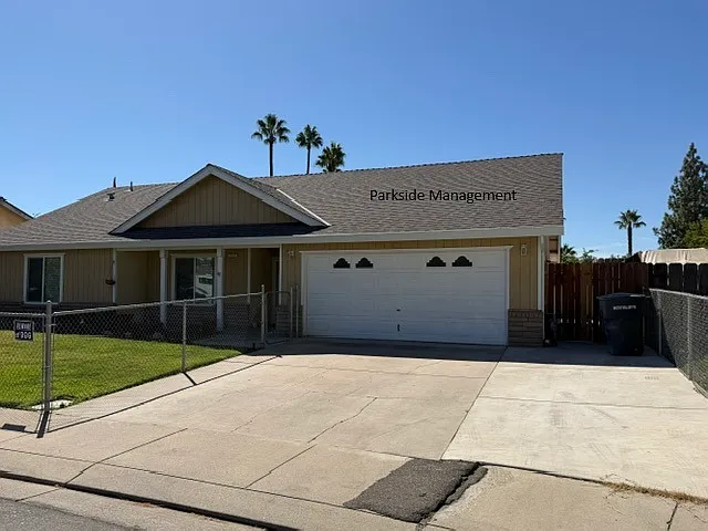3 bed, 1497 sqft, $2,300 — Photo 2