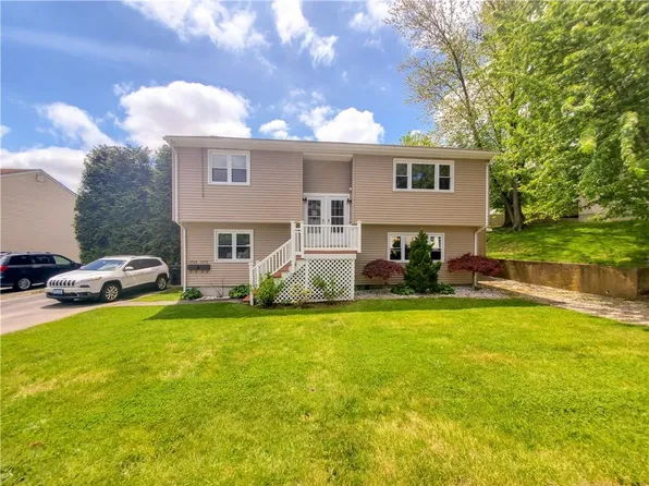 1470-1468 Cranston St, Cranston, RI 02920