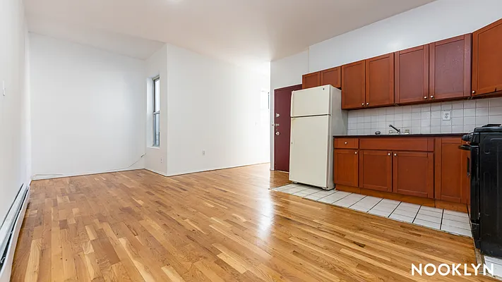 Rented by Nooklyn NYC LLC | media 20