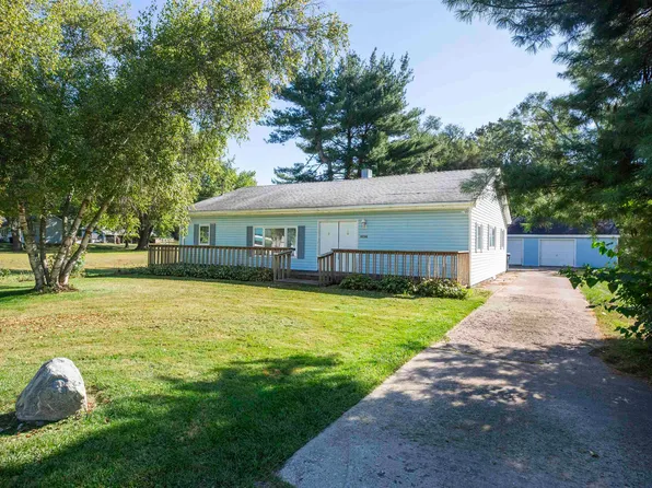 55700 Elder Rd, Mishawaka, IN 46545