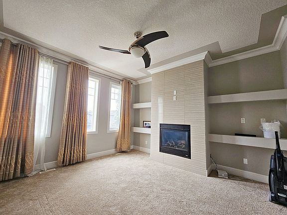2nd image of 546 Albany Way NW