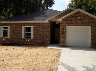 715 Turner St, Cleburne, TX 76033