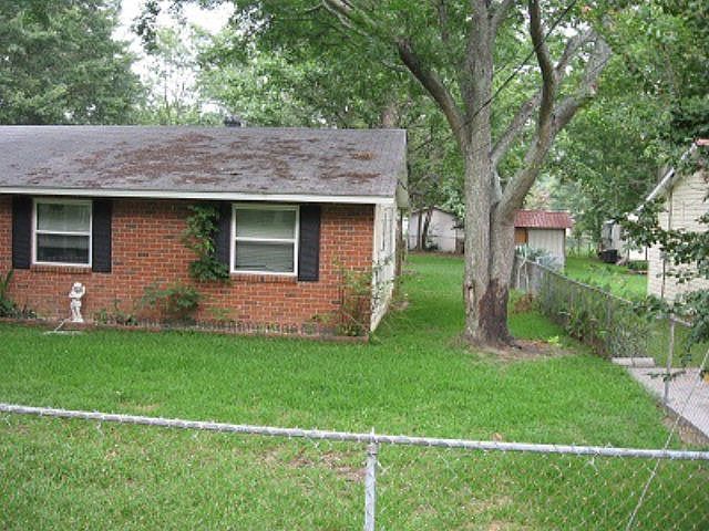 2nd image of 213 Hayne Dr