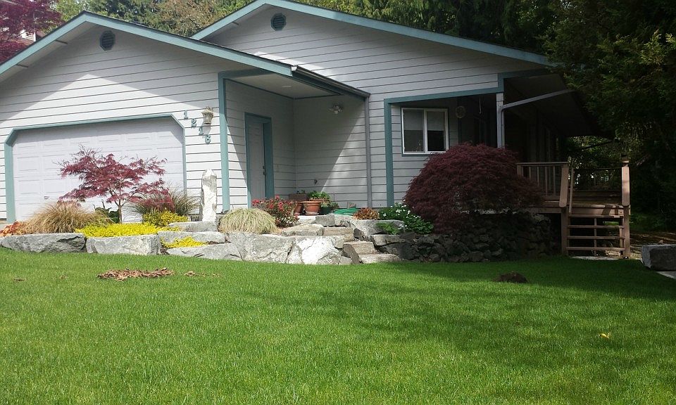 1st image of 1216 Brawne Ave NW