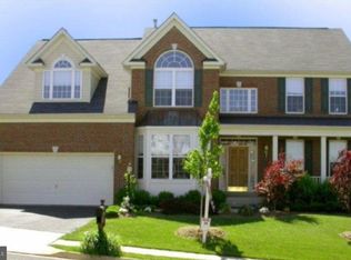 814 Bonnie Ridge Dr NE, Leesburg, VA 20176