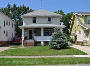 9811 Parkview Ave, Garfield Heights, OH