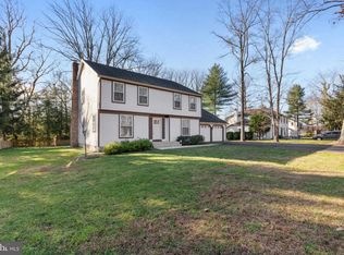 5 E Holly Oak Dr, Voorhees, NJ 08043