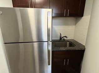 731 Saint Johns Ave #A13, Highland Park, IL