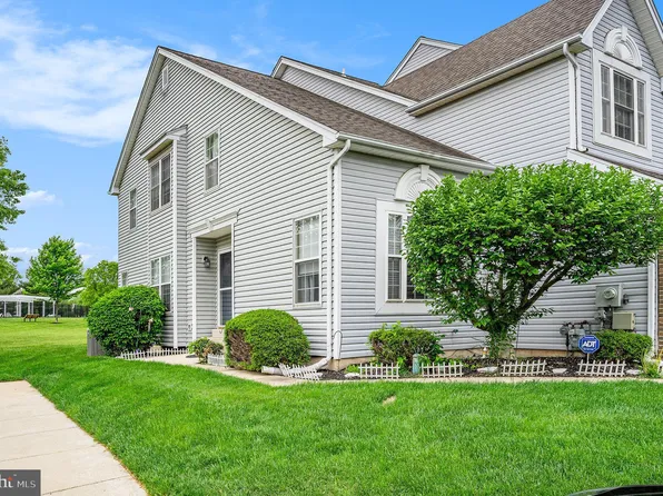 4033 Greenes Way Cir, Collegeville, PA 19426