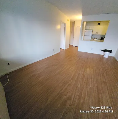 Rented by US # 1 Realty | media 32