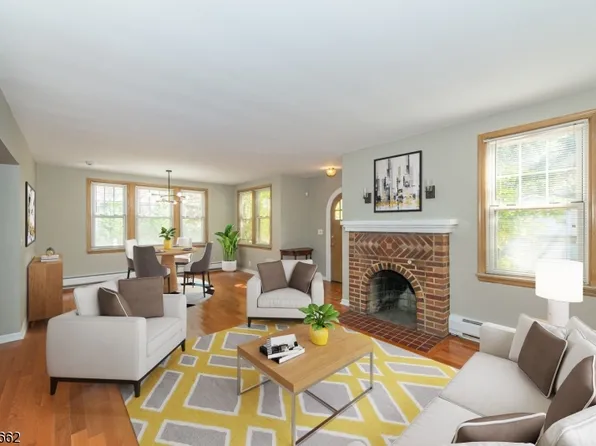 343 Windsor Rd, Englewood City, NJ 07631