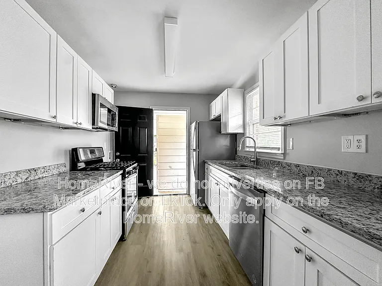 506 Shady Ln — Photo 9