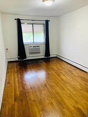 Rented by Voro New York | media 22