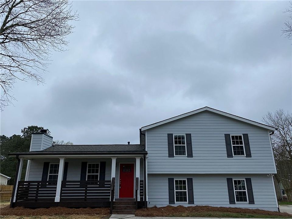 1st image of 2423 Wood Meadows Dr SW