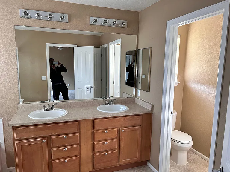 5970 Jaguar Way — Photo 11