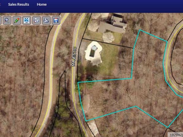 Lake Cumberland Resort Burnside Real Estate 11 Homes For Sale Zillow