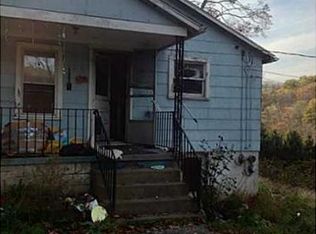 2122 Bennetts Run Rd, Beaver Falls, PA 15010