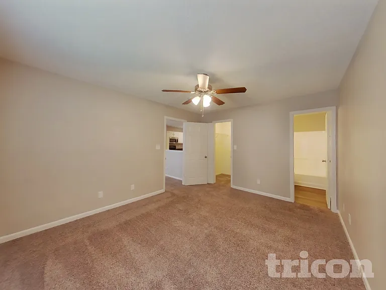 7433 Tassel Ct — Photo 8