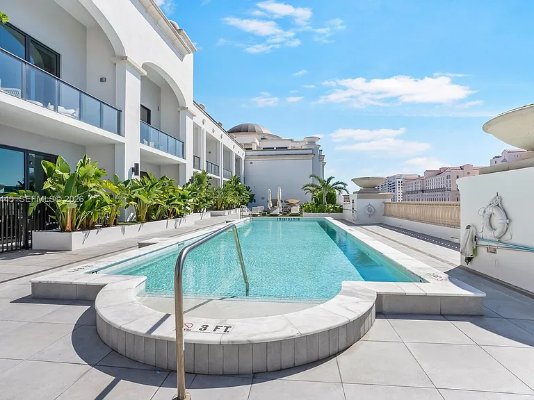 275 Giralda Ave #6C — Photo 43