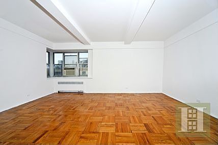 2nd image of 530 Grand St APT E7g