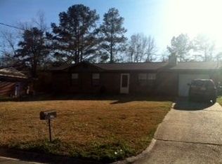 206 Stephanie Dr, Ozark, AL 36360