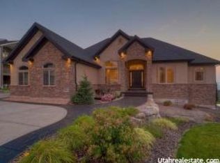 664 E Eagleridge Dr, North Salt Lake, UT 84054