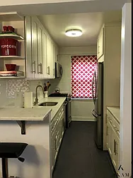 200 East 36th Street, #9G