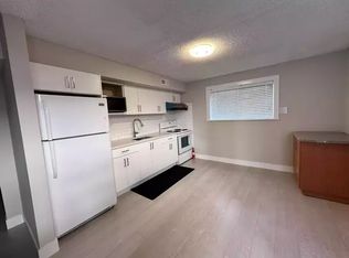 37XX Slocan St N #1A, Vancouver, BC V5K3L9