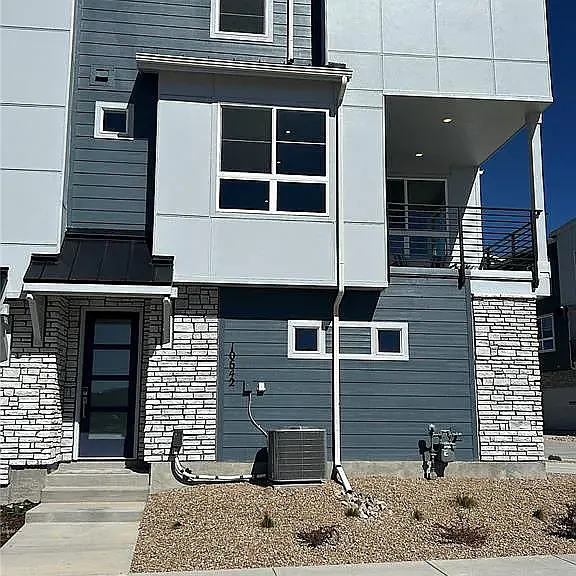 10642 Columbite Hts — Photo 2