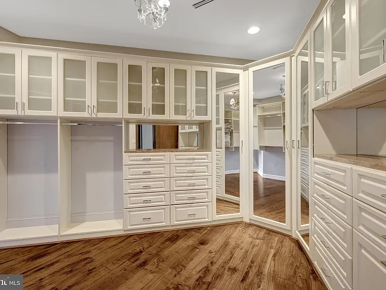 860 Nicholas Run Dr — Photo 100