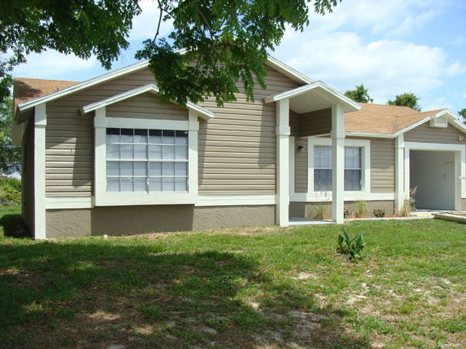 1st image of 3020 Beal St