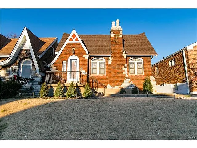 3835 French Ct photo 1