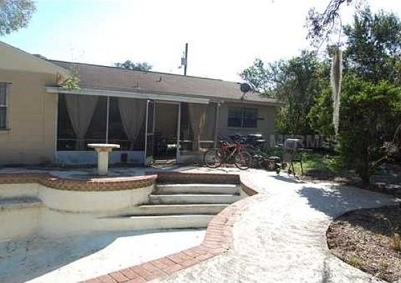 2nd image of 7134 Wrenwood Cir