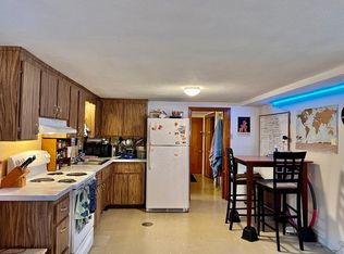 1092 Broadway APT 1, Somerville, MA 02144