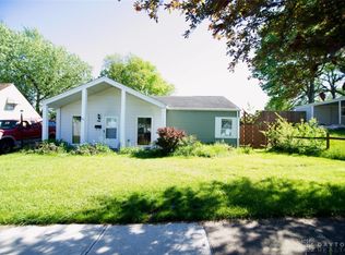 100 Valentine Dr, Dayton, OH 45431